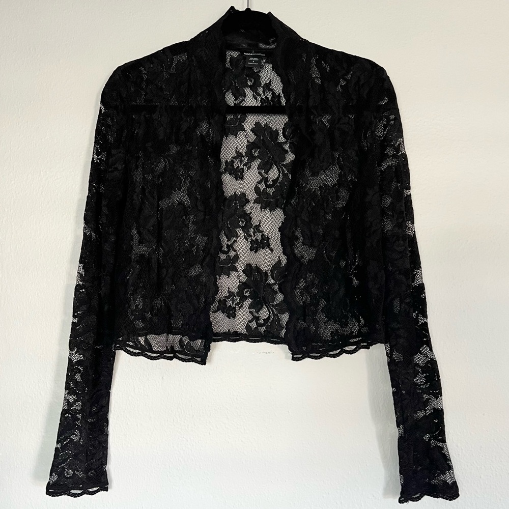 Moda International Black Floral Lace Long-Sleeve Shrug